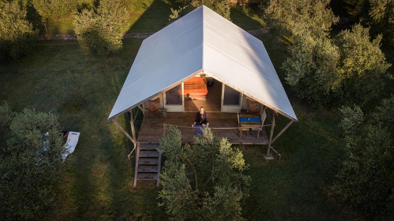 Glamping In Toscana, Luxury Tents In Agriturismo Biologico Sorano  Exterior photo